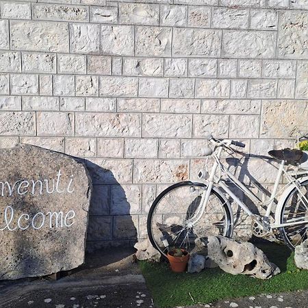 洛科罗通多Trulli Di Rosa别墅 外观 照片